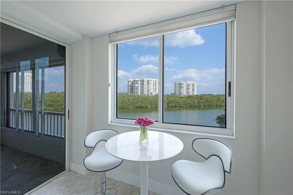 25 Bluebill Ave A-201, Naples, FL 34108-14