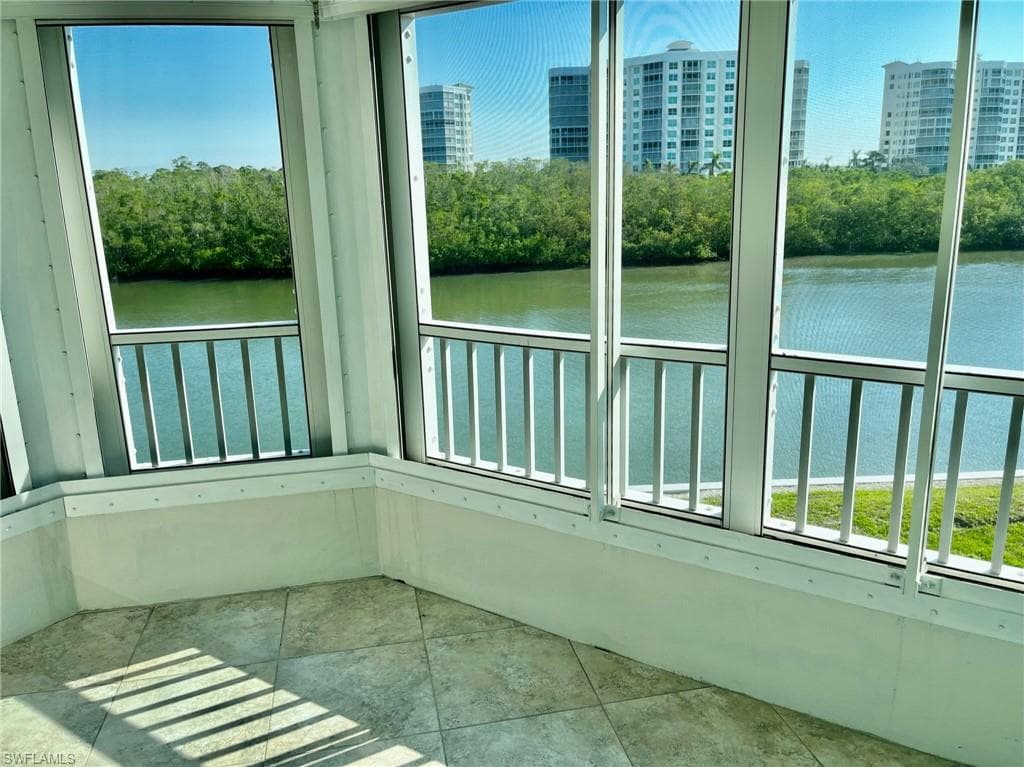 25 Bluebill Ave A-201, Naples, FL 34108-28