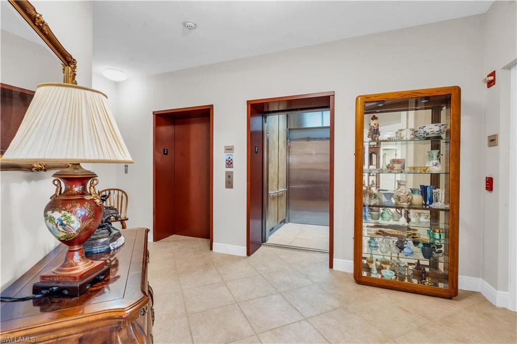6081 Silver King Blvd 202, Cape Coral, FL 33914-4