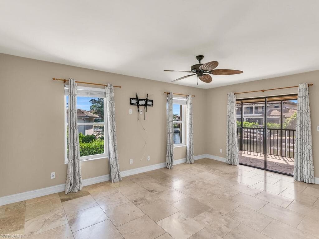 1179 Lighthouse Ct, Marco Island, FL 34145-21
