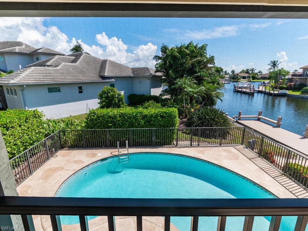 1179 Lighthouse Ct, Marco Island, FL 34145-3