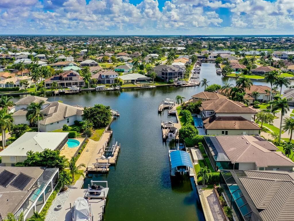 1179 Lighthouse Ct, Marco Island, FL 34145-45