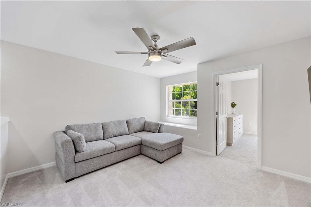 11845 Bramble Ct, Naples, FL 34120-17