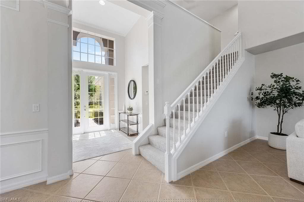 11845 Bramble Ct, Naples, FL 34120-5