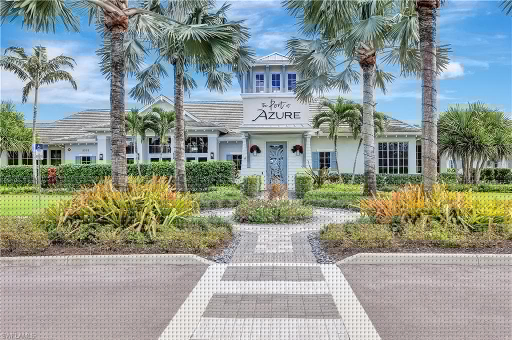 8825 Saint Lucia Dr, Naples, FL 34114-29