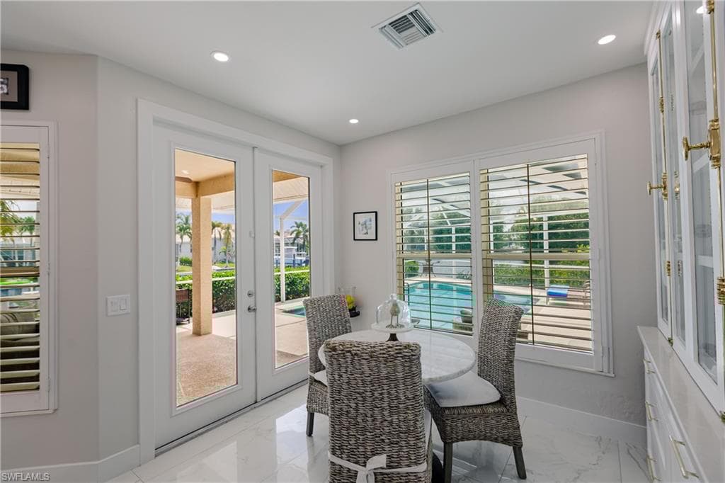 1045 Cottonwood Ct, Marco Island, FL 34145-22