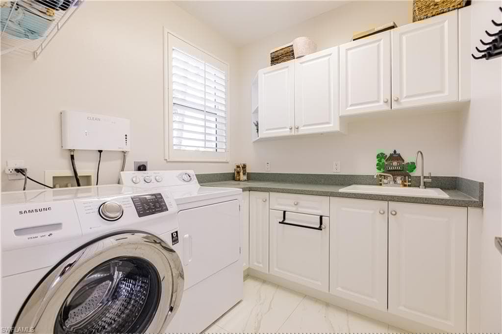 1045 Cottonwood Ct, Marco Island, FL 34145-51