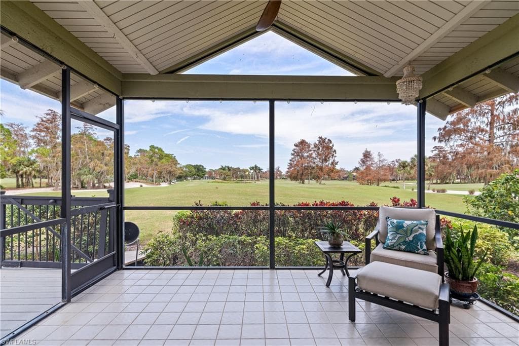 28 Golf Cottage Dr, Naples, FL 34105-26