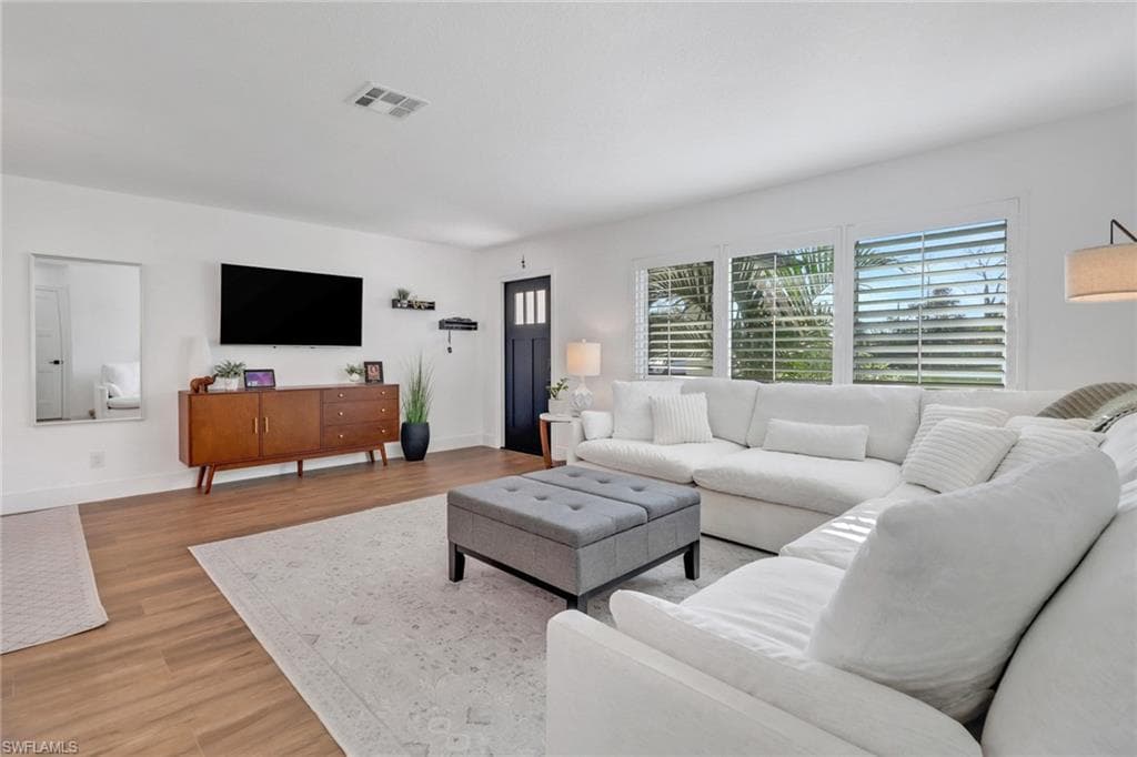 27099 Belle Rio Dr, Bonita Springs, FL 34135-8