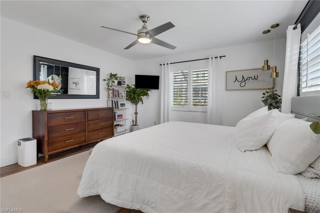 27099 Belle Rio Dr, Bonita Springs, FL 34135-15