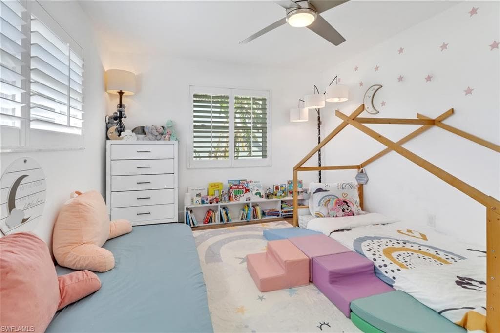 27099 Belle Rio Dr, Bonita Springs, FL 34135-18