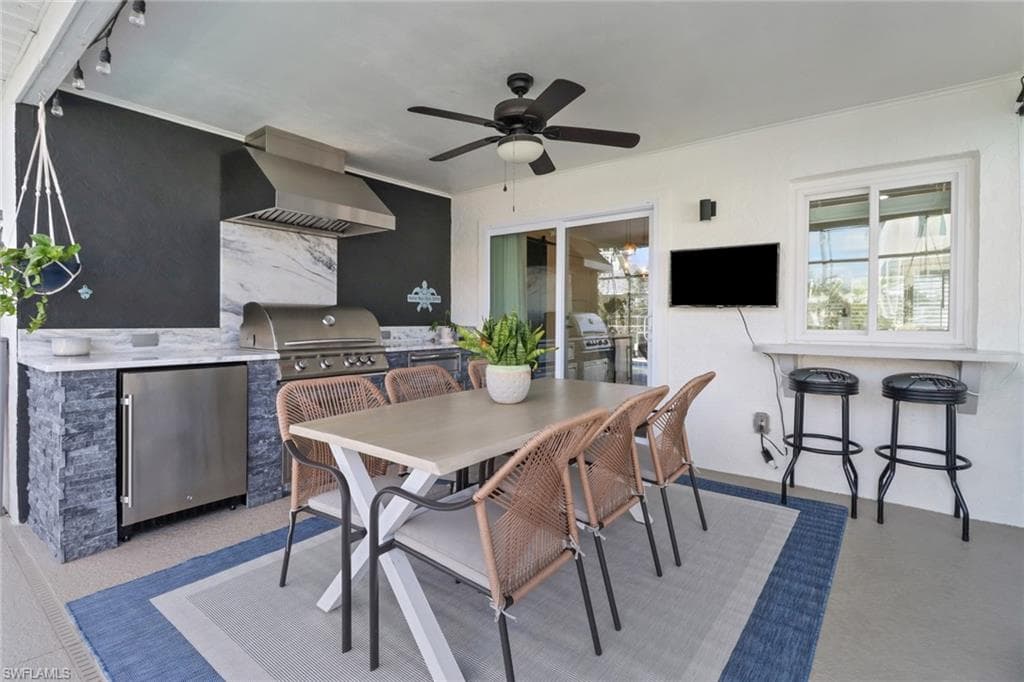 27099 Belle Rio Dr, Bonita Springs, FL 34135-20