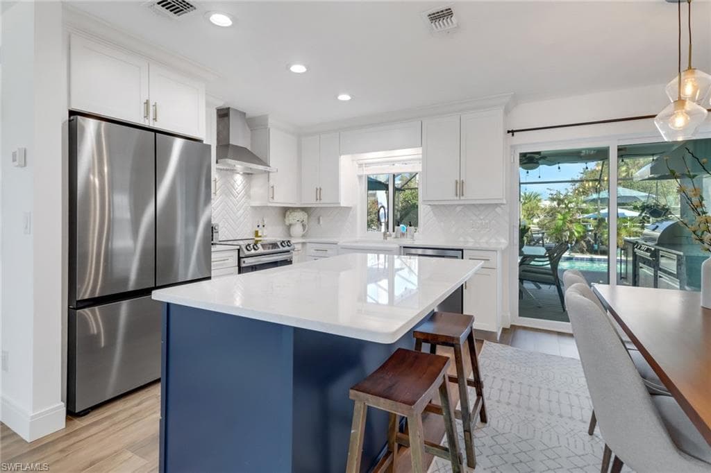 27099 Belle Rio Dr, Bonita Springs, FL 34135-5