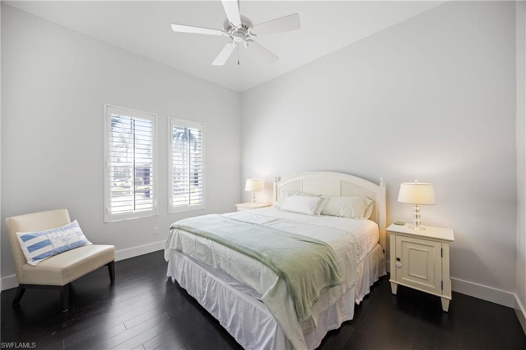 299 Mermaids Bight, Naples, FL 34103-23