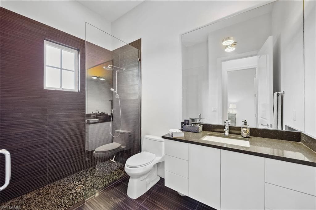 299 Mermaids Bight, Naples, FL 34103-27