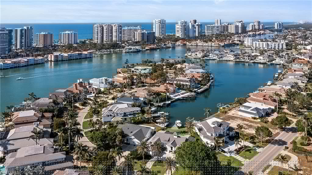 299 Mermaids Bight, Naples, FL 34103-36