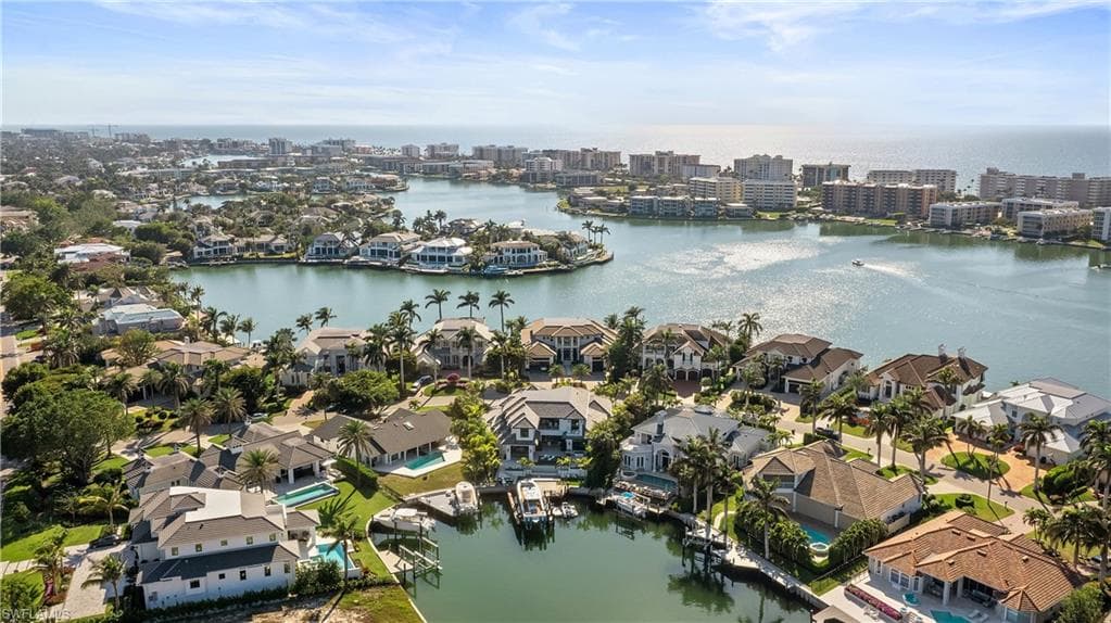 299 Mermaids Bight, Naples, FL 34103-37