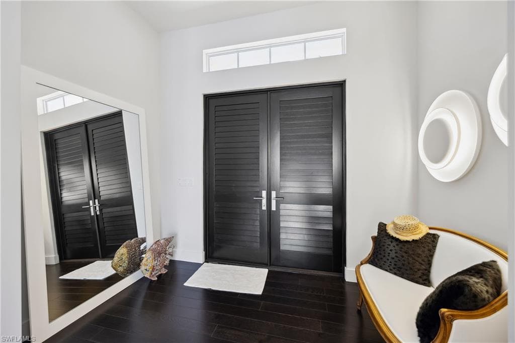 299 Mermaids Bight, Naples, FL 34103-38