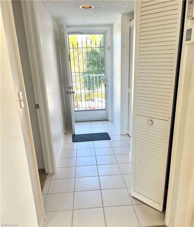 441 Quail Forest Blvd A302, Naples, FL 34105-17