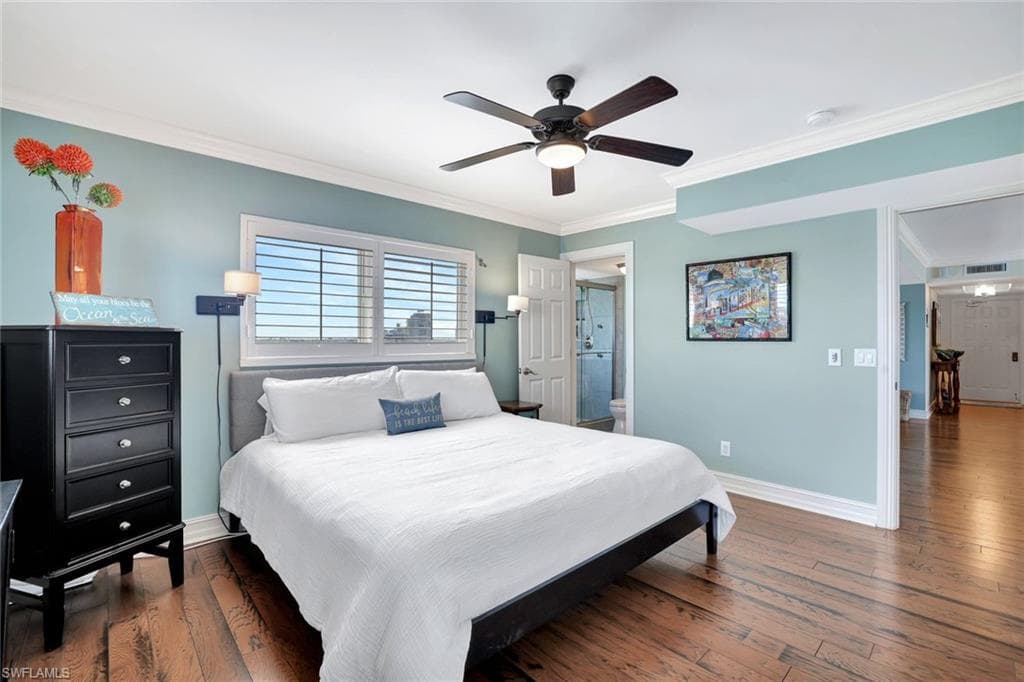 9051 Gulf Shore Dr 603, Naples, FL 34108-20