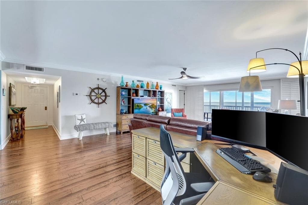 9051 Gulf Shore Dr 603, Naples, FL 34108-5
