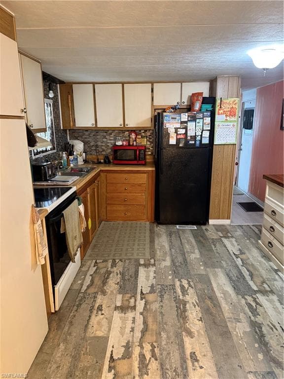 2739 Teakwood Blvd, North Fort Myers, FL 33917-5