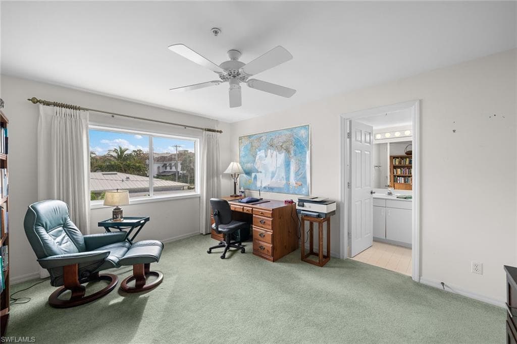 248 4th Ave S D-201, Naples, FL 34102-25