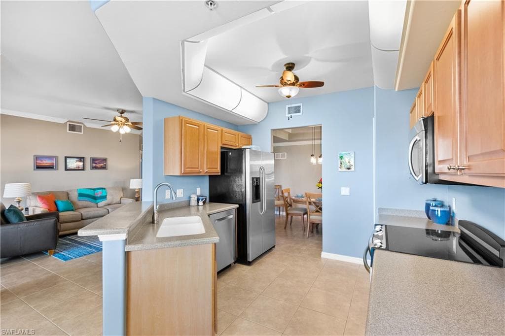 12033 Covent Garden Ct 2403, Naples, FL 34120-10