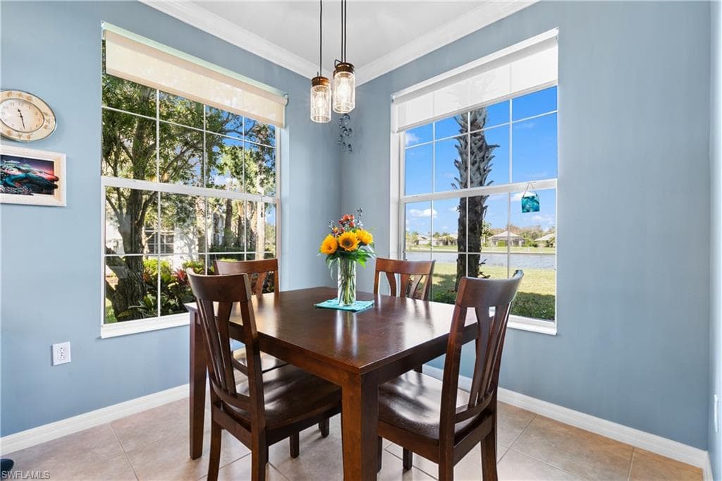 12033 Covent Garden Ct 2403, Naples, FL 34120-11