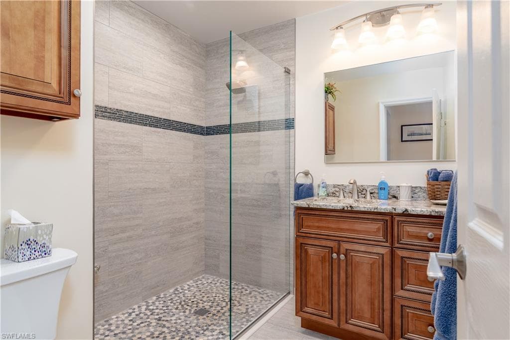 242 Angler Ct, Marco Island, FL 34145-29