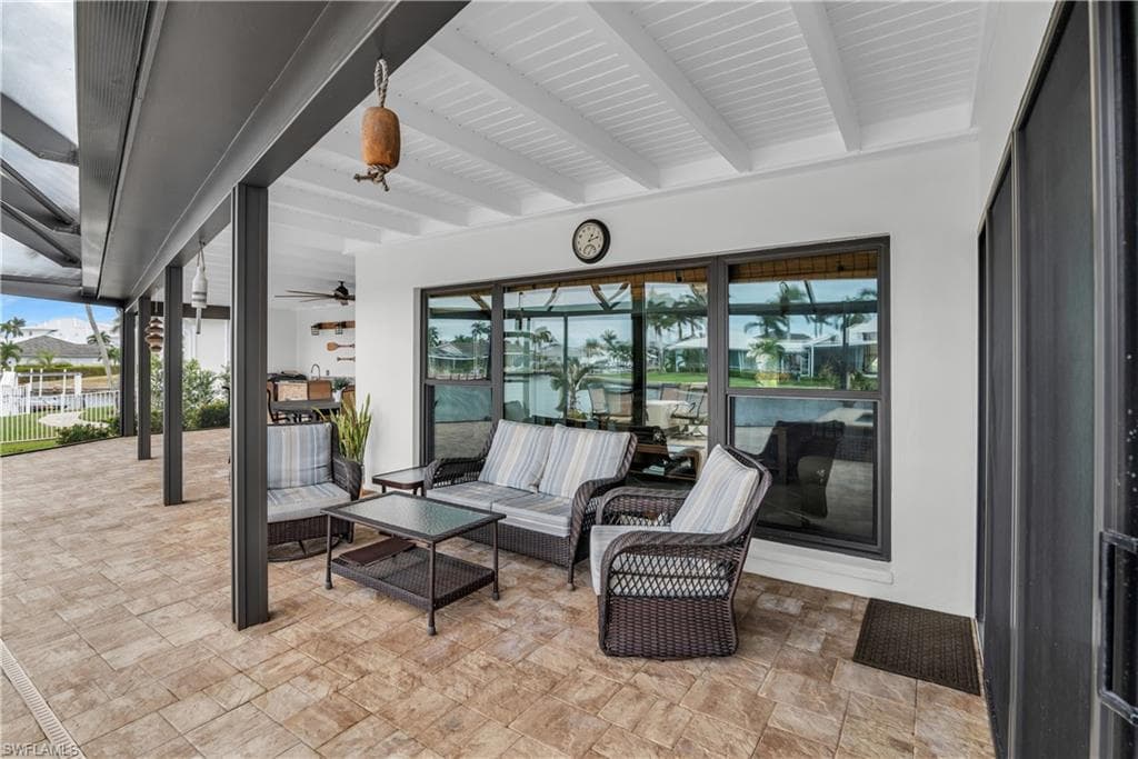 242 Angler Ct, Marco Island, FL 34145-33