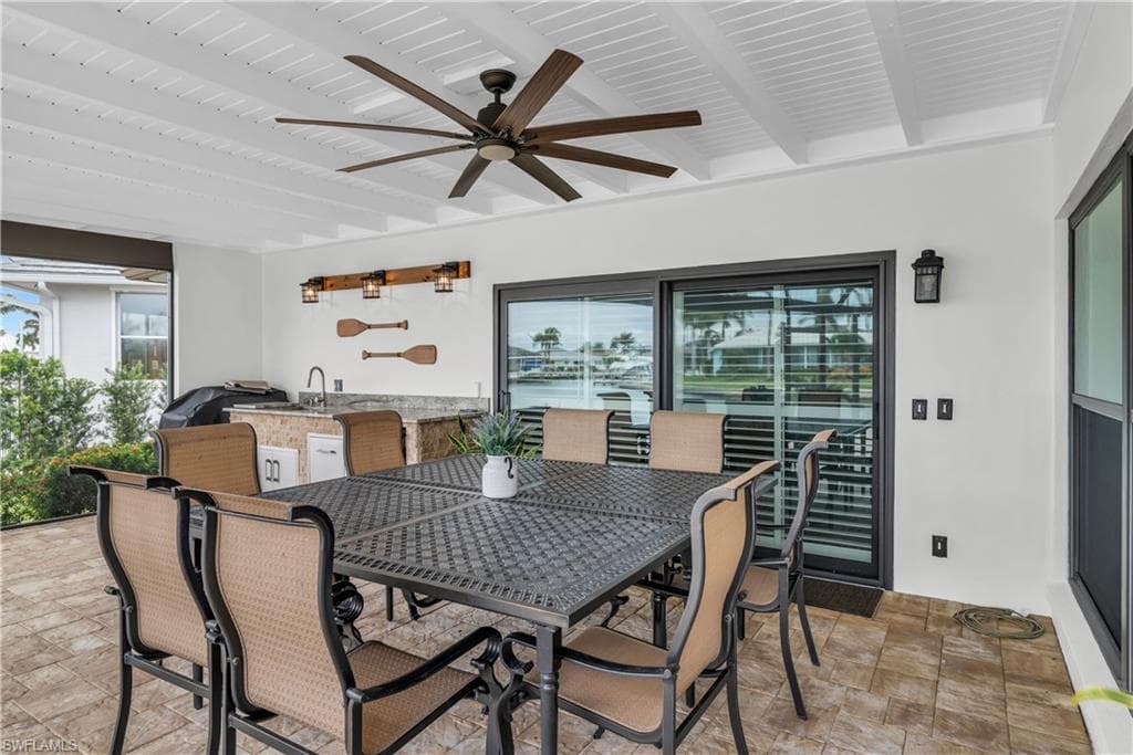 242 Angler Ct, Marco Island, FL 34145-35