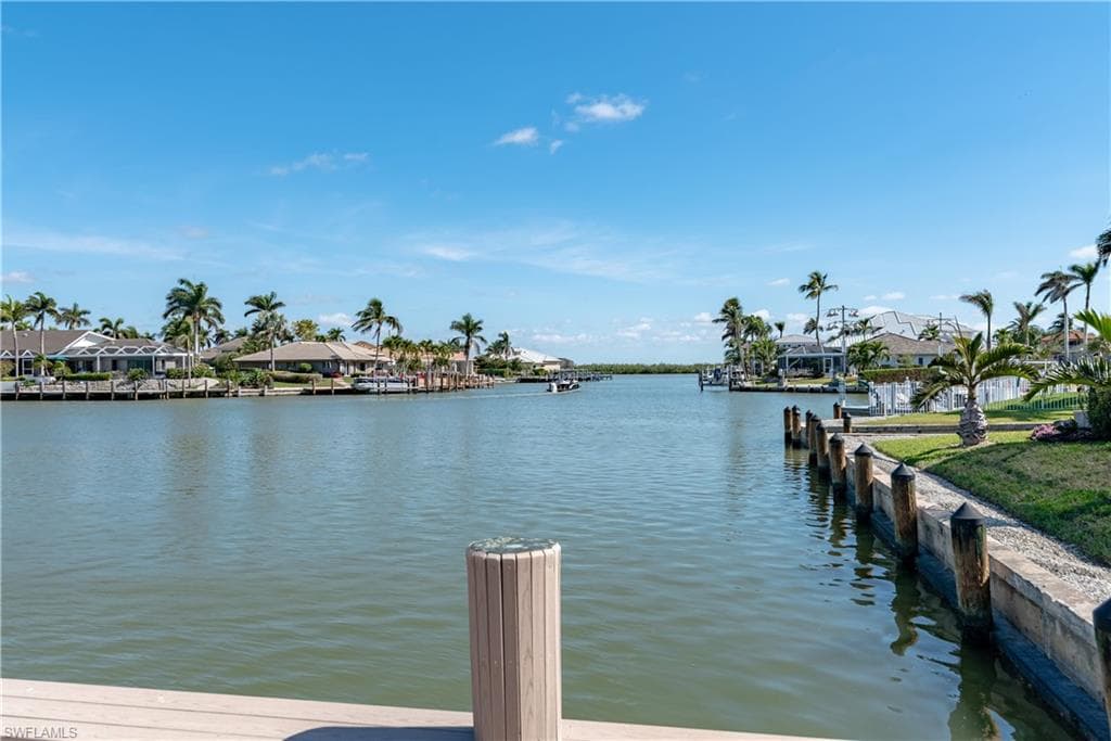 242 Angler Ct, Marco Island, FL 34145-5