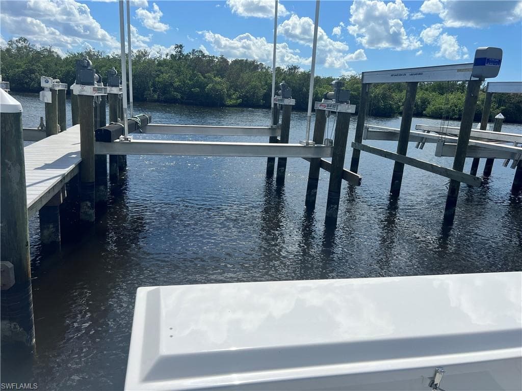 243d Wiggins Bay Dr, Naples, FL 34110-6