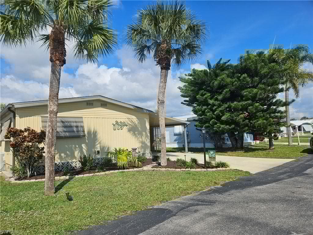 45 Aquamarine Ave 45-q, Naples, FL 34114-10