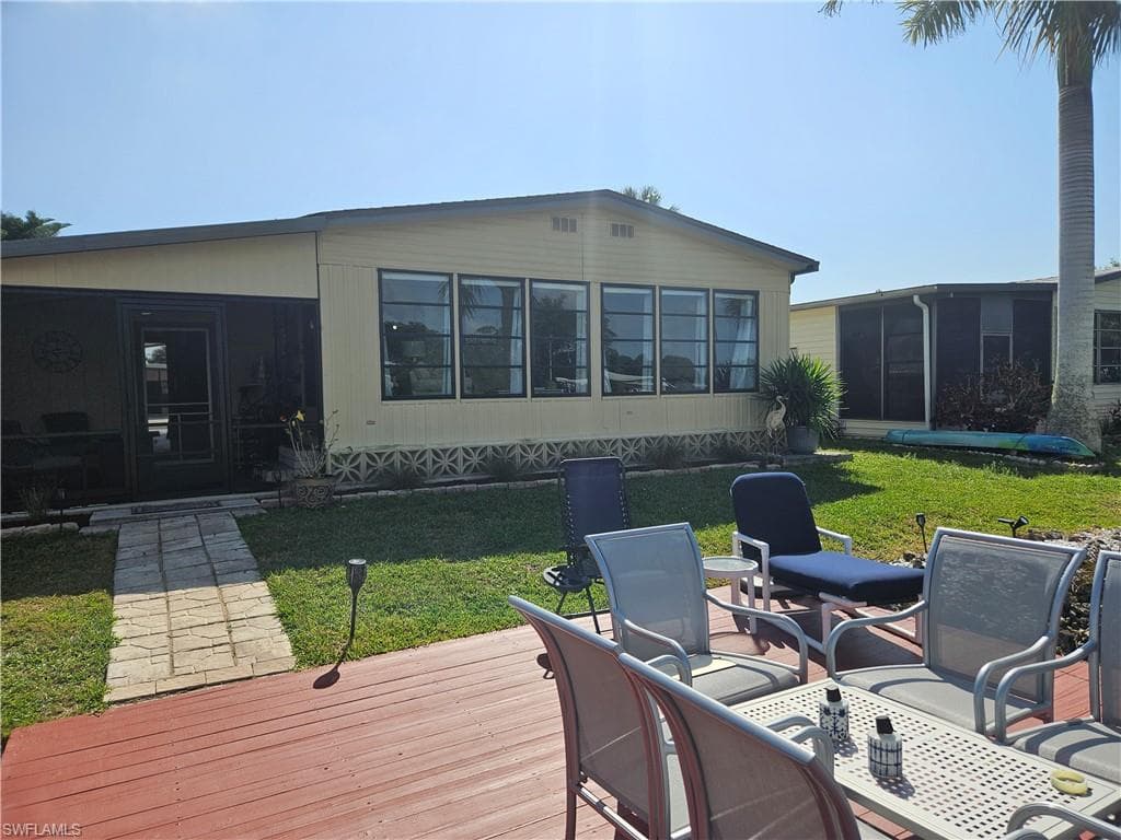 45 Aquamarine Ave 45-q, Naples, FL 34114-16