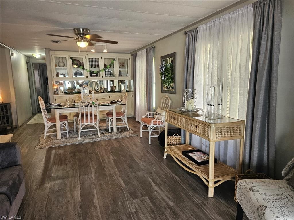 45 Aquamarine Ave 45-q, Naples, FL 34114-21