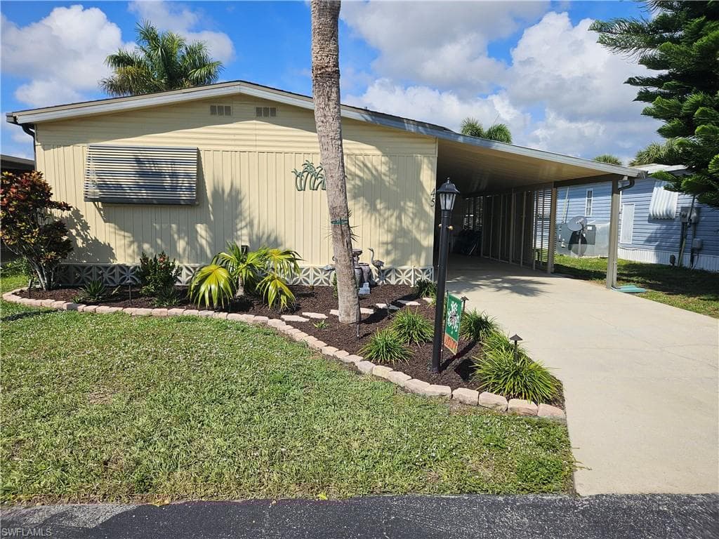 45 Aquamarine Ave 45-q, Naples, FL 34114-6