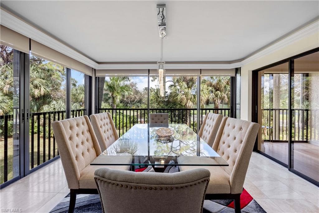 5940 Via Lugano 1-202, Naples, FL 34108-15