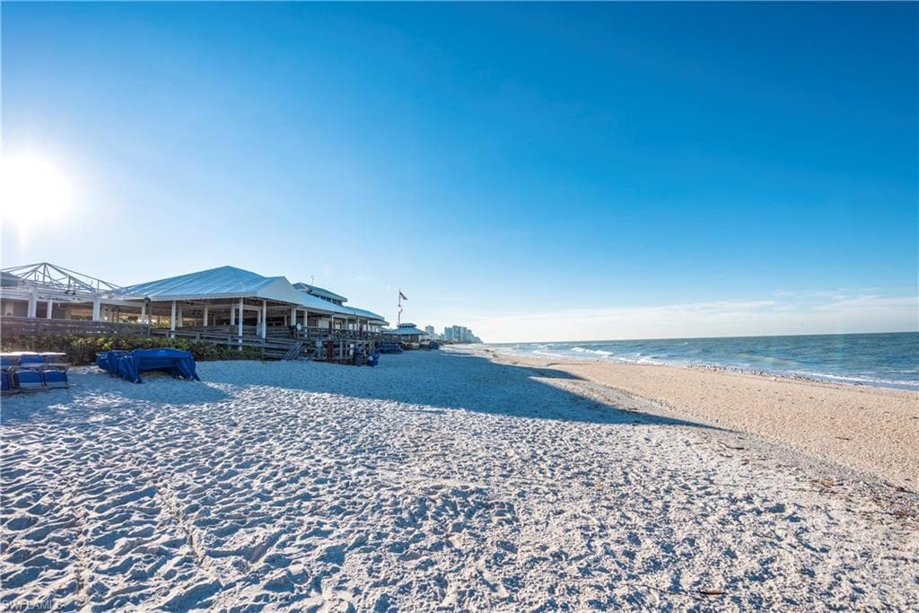 5940 Via Lugano 1-202, Naples, FL 34108-31