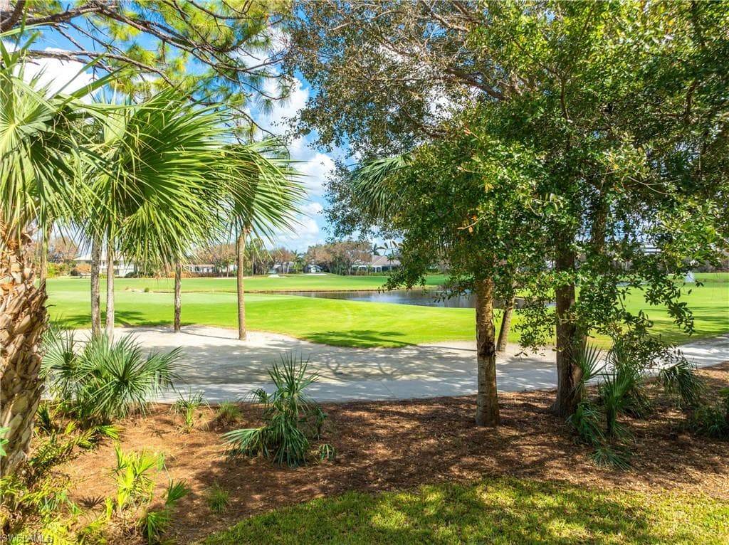 5940 Via Lugano 1-202, Naples, FL 34108-36