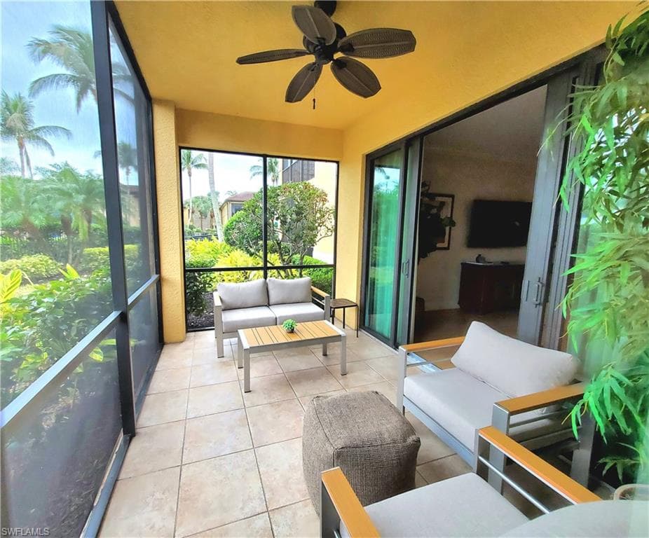 975 Sandpiper St A-104, Naples, FL 34102-19