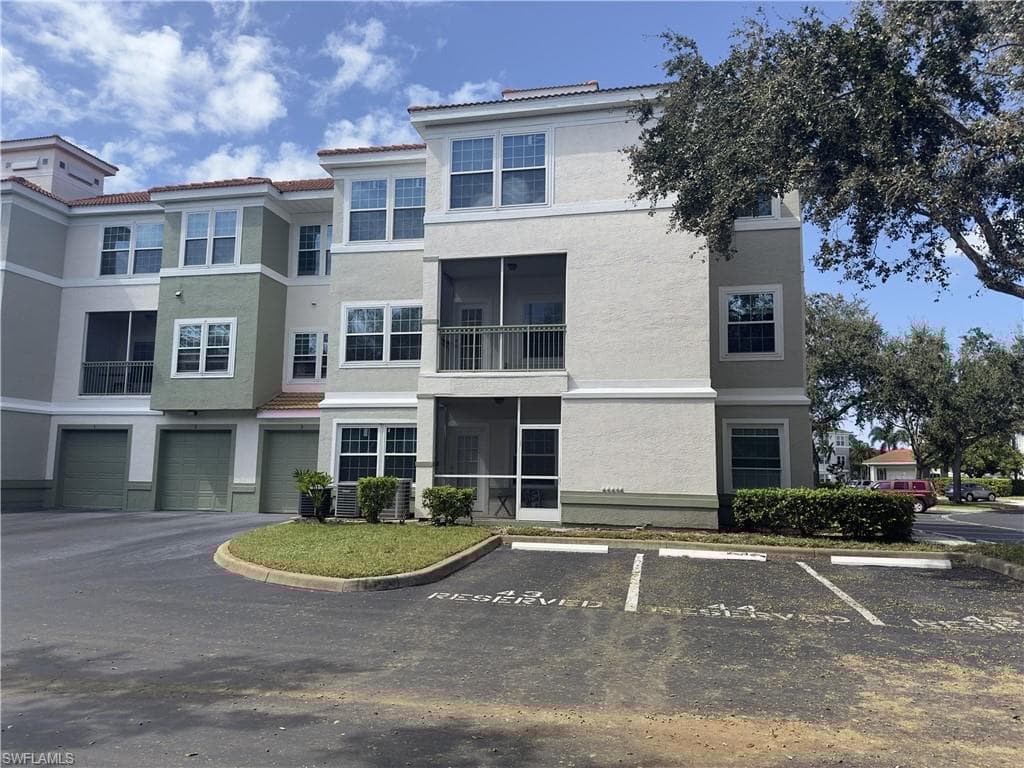 23710 Walden Center Dr 201, Estero, FL 34134-37