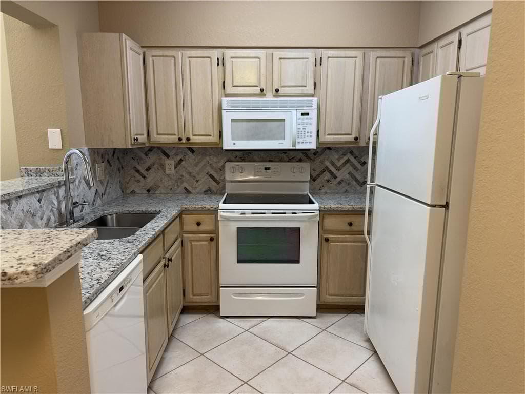 23710 Walden Center Dr 201, Estero, FL 34134-7