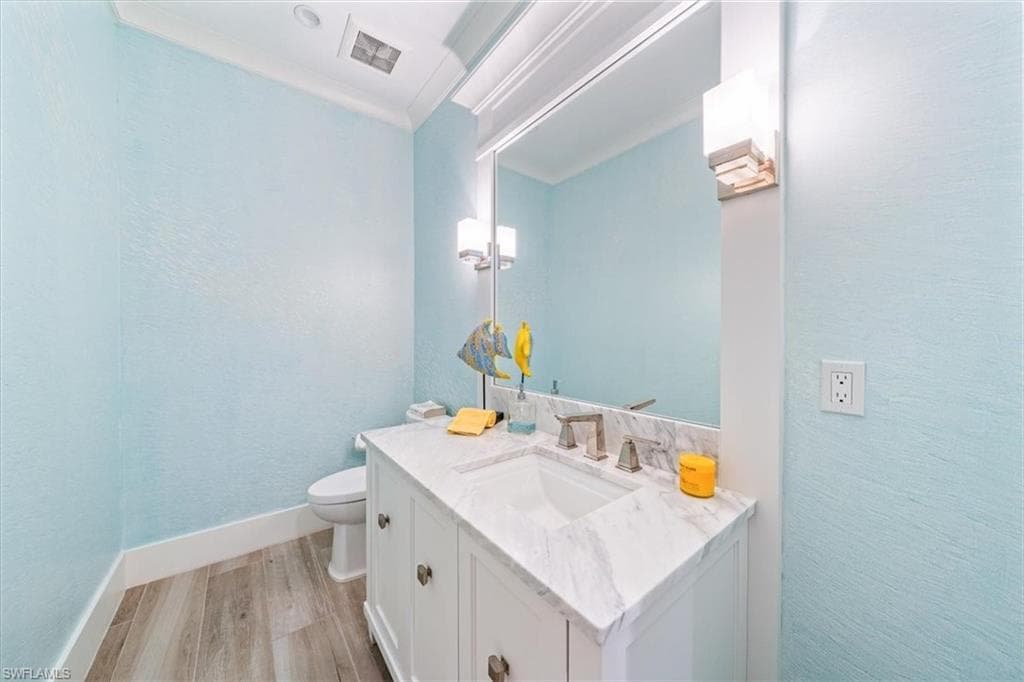 564 Spinnaker Dr, Marco Island, FL 34145-12