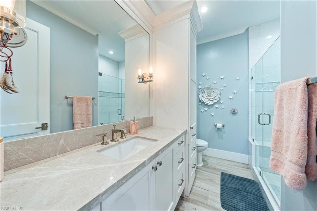 564 Spinnaker Dr, Marco Island, FL 34145-21