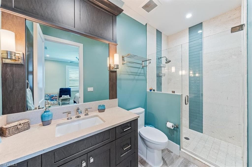 564 Spinnaker Dr, Marco Island, FL 34145-26