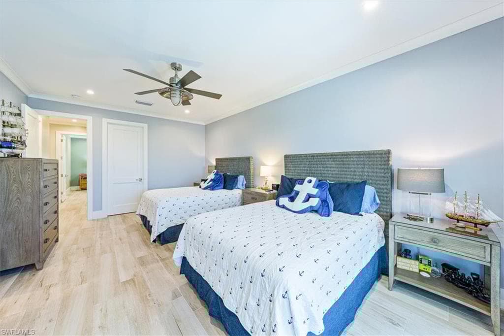 564 Spinnaker Dr, Marco Island, FL 34145-27