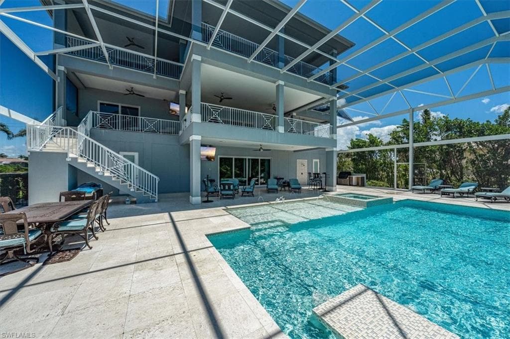 564 Spinnaker Dr, Marco Island, FL 34145-31