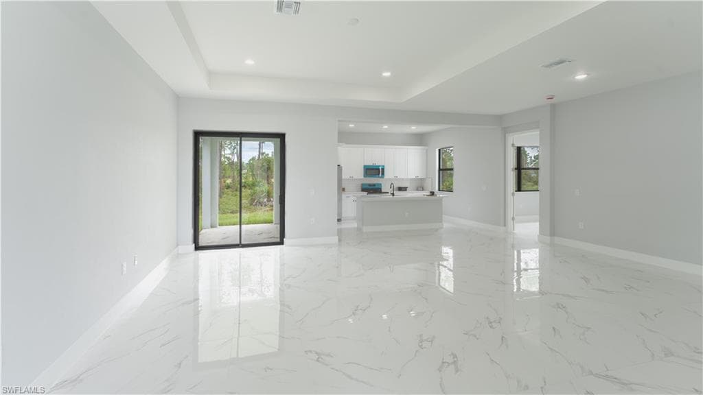 932 Maddock St E, Lehigh Acres, FL 33974-8
